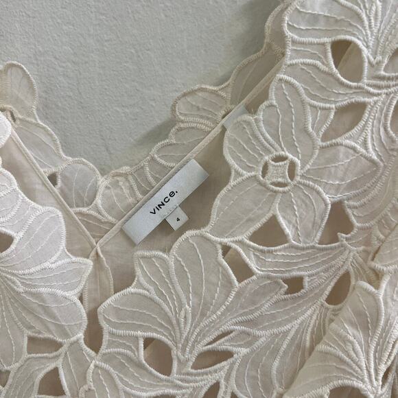 NEW $595 Vince Guipure Lace V Neck Cream Midi Dress - Picture 5 of 5